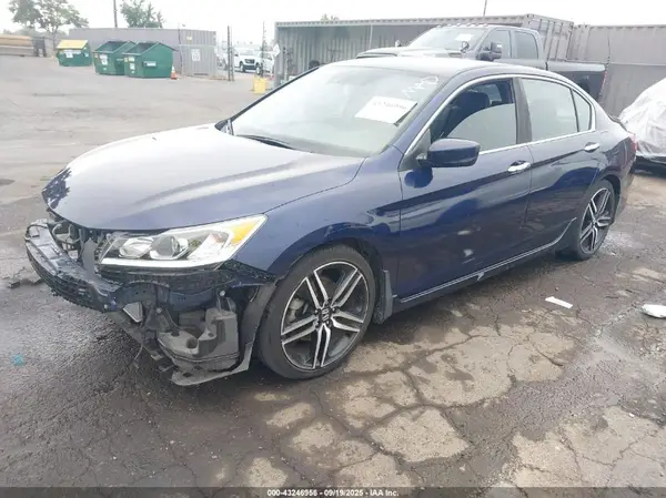 1HGCR2F63GA082449 2016 HONDA ACCORD - Image 2