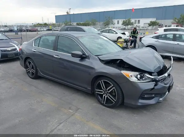 1HGCR2F63GA178744 2016 HONDA ACCORD - Image 1