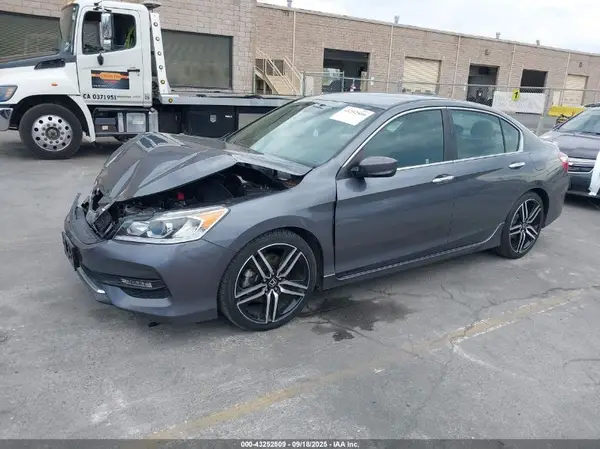 1HGCR2F63GA178744 2016 HONDA ACCORD - Image 2