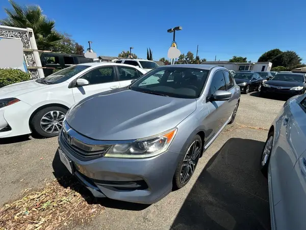 1HGCR2F63GA189596 2016 HONDA ACCORD - Image 2