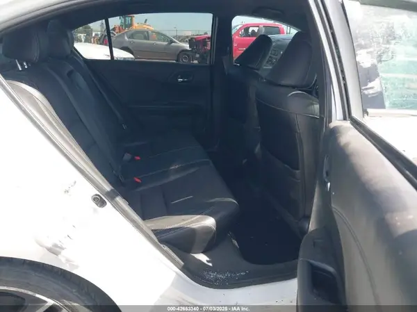 1HGCR2F63GA201486 2016 HONDA ACCORD - Image 8