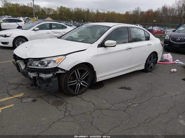 1HGCR2F63HA108906 2017 HONDA ACCORD - Image 2