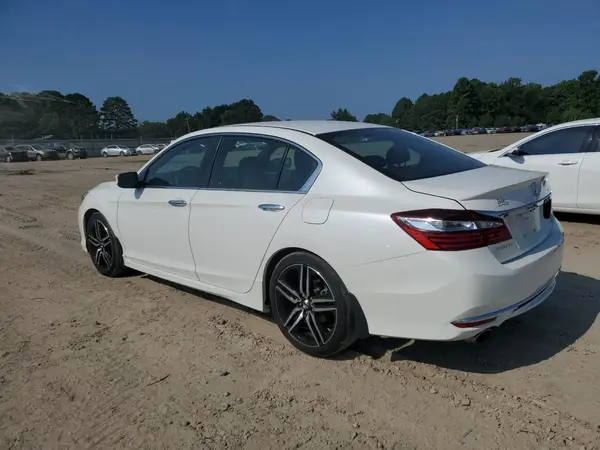 1HGCR2F63HA120215 2017 HONDA ACCORD - Image 2