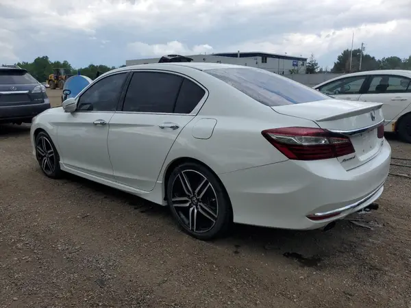 1HGCR2F63HA809039 2017 HONDA ACCORD - Image 2