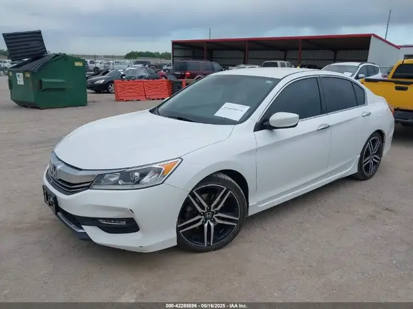 1HGCR2F64GA015830 2016 HONDA ACCORD - Image 2