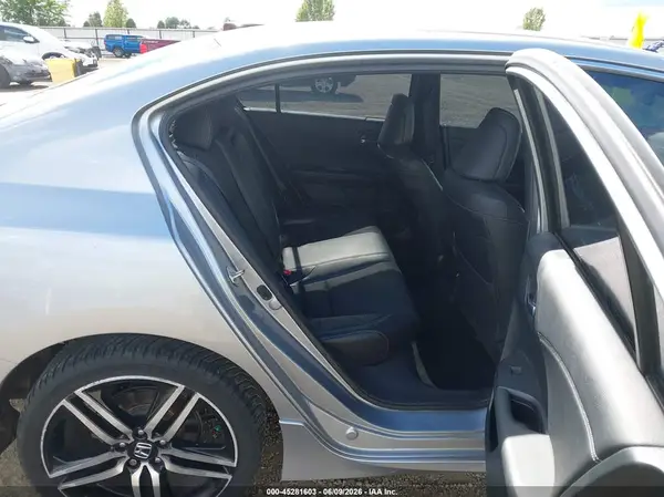 1HGCR2F64HA066939 2017 HONDA ACCORD - Image 8