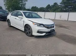 1HGCR2F64HA805016 2017 HONDA ACCORD