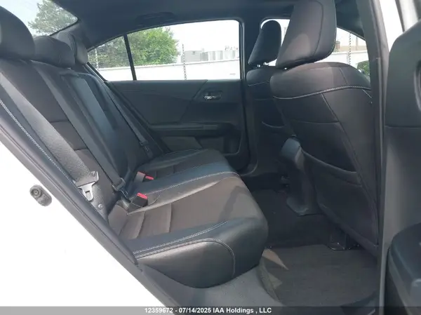 1HGCR2F64HA805016 2017 HONDA ACCORD - Image 8