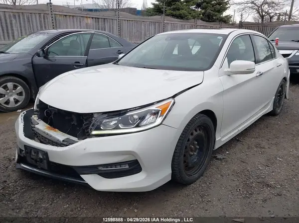 1HGCR2F64HA810667 2017 HONDA ACCORD - Image 2