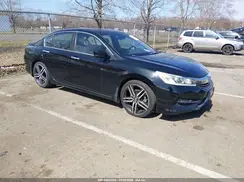 1HGCR2F65HA040317 2017 HONDA ACCORD