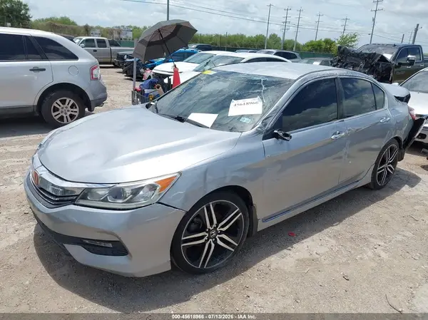 1HGCR2F65HA117817 2017 HONDA ACCORD - Image 2