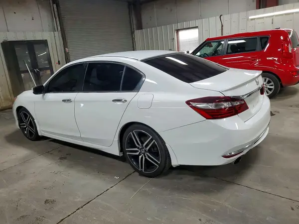 1HGCR2F65HA183364 2017 HONDA ACCORD - Image 2