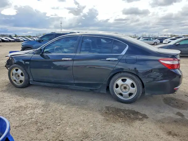 1HGCR2F65HA810029 2017 HONDA ACCORD - Image 2