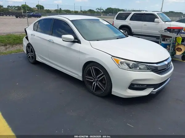 1HGCR2F66HA071950 2017 HONDA ACCORD - Image 1