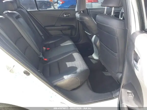 1HGCR2F66HA137736 2017 HONDA ACCORD - Image 8