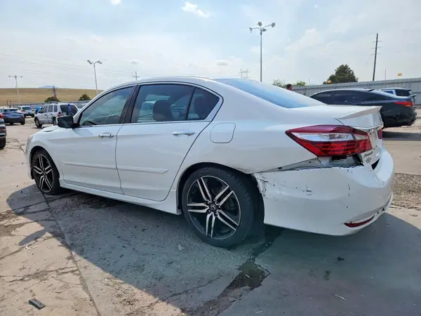 1HGCR2F66HA222673 2017 HONDA ACCORD - Image 2