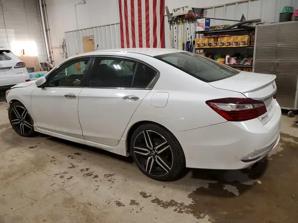 1HGCR2F66HA244107 2017 HONDA ACCORD - Image 2