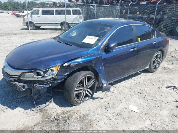 1HGCR2F67GA013621 2016 HONDA ACCORD - Image 2