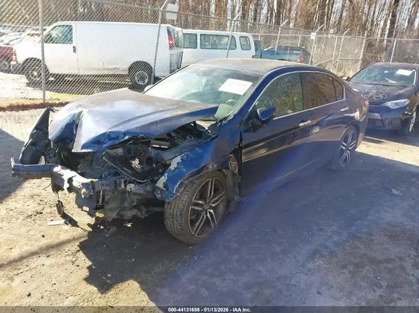 1HGCR2F67GA030905 2016 HONDA ACCORD - Image 2