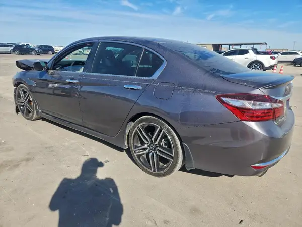 1HGCR2F67GA095141 2016 HONDA ACCORD - Image 2
