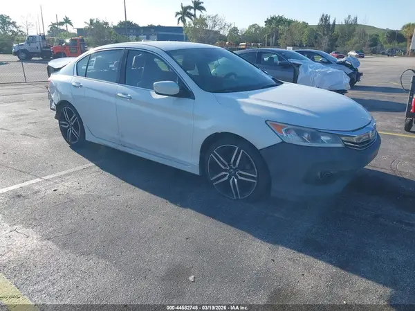 1HGCR2F67GA206769 2016 HONDA ACCORD - Image 1