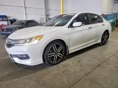 1HGCR2F67HA183351 2017 HONDA ACCORD