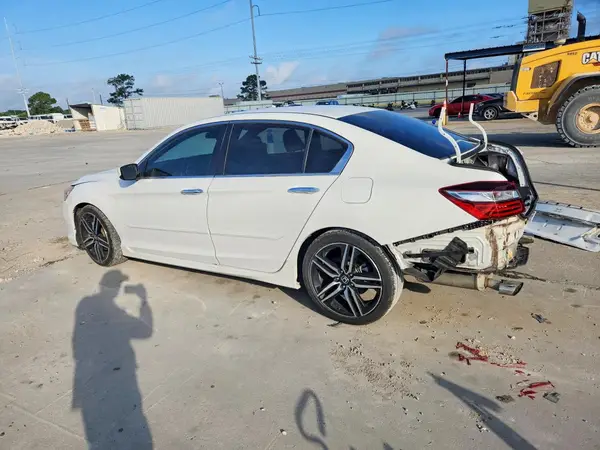 1HGCR2F68GA031576 2016 HONDA ACCORD - Image 2