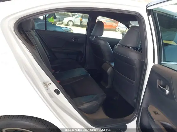 1HGCR2F68GA044442 2016 HONDA ACCORD - Image 8