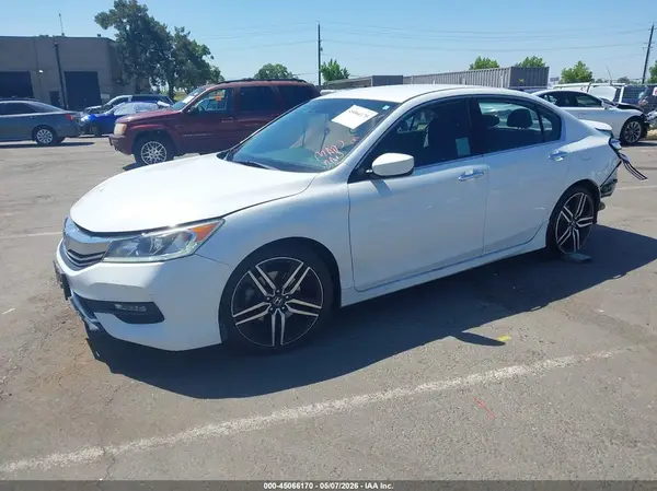 1HGCR2F68GA087386 2016 HONDA ACCORD - Image 2