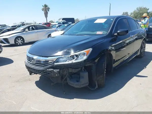 1HGCR2F68GA099165 2016 HONDA ACCORD - Image 2