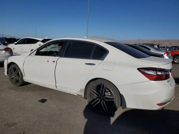 1HGCR2F68HA013841 2017 HONDA ACCORD - Image 2