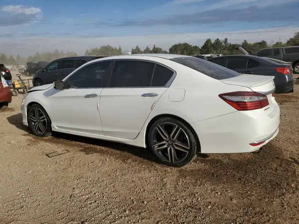 1HGCR2F68HA073392 2017 HONDA ACCORD - Image 2