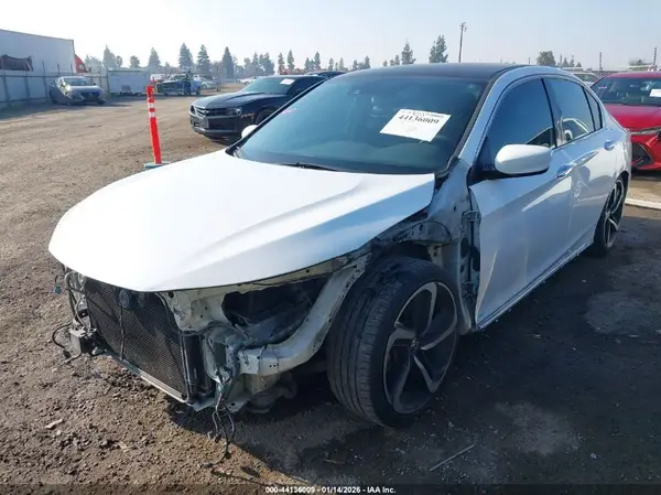 1HGCR2F69GA095075 2016 HONDA ACCORD - Image 2