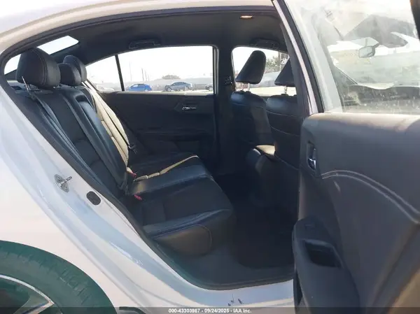 1HGCR2F69GA095108 2016 HONDA ACCORD - Image 8