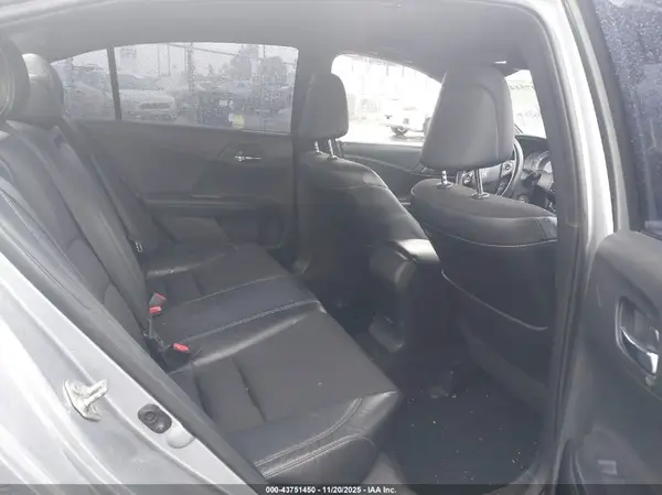 1HGCR2F69HA026937 2017 HONDA ACCORD - Image 8