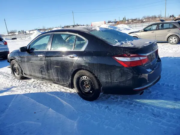 1HGCR2F69HA804752 2017 HONDA ACCORD - Image 2