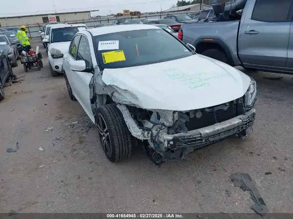 1HGCR2F6XGA066524 2016 HONDA ACCORD - Image 1