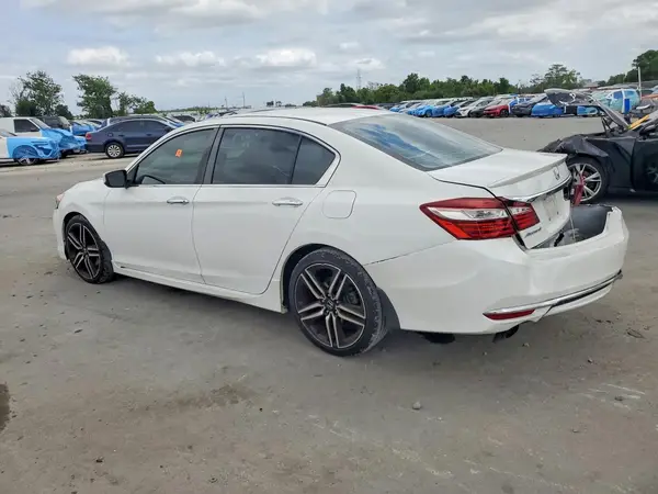 1HGCR2F6XGA085915 2016 HONDA ACCORD - Image 2