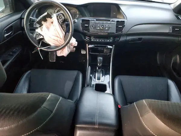 1HGCR2F6XGA166994 2016 HONDA ACCORD - Image 8