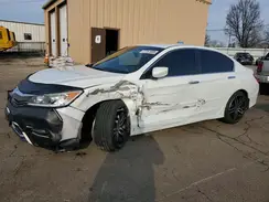 1HGCR2F6XHA042192 2017 HONDA ACCORD