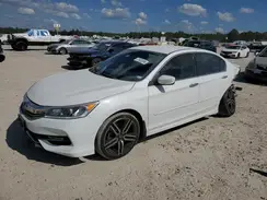 1HGCR2F6XHA062653 2017 HONDA ACCORD