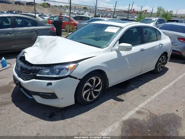 1HGCR2F70GA087195 2016 HONDA ACCORD - Image 2