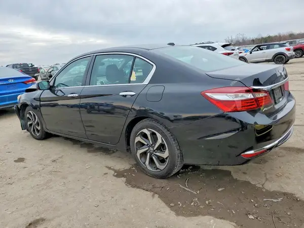 1HGCR2F70GA109597 2016 HONDA ACCORD - Image 2