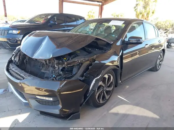 1HGCR2F70GA184249 2016 HONDA ACCORD - Image 2