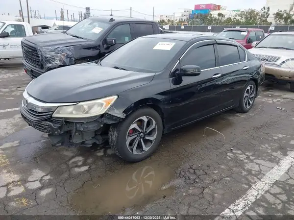 1HGCR2F70GA225401 2016 HONDA ACCORD - Image 2