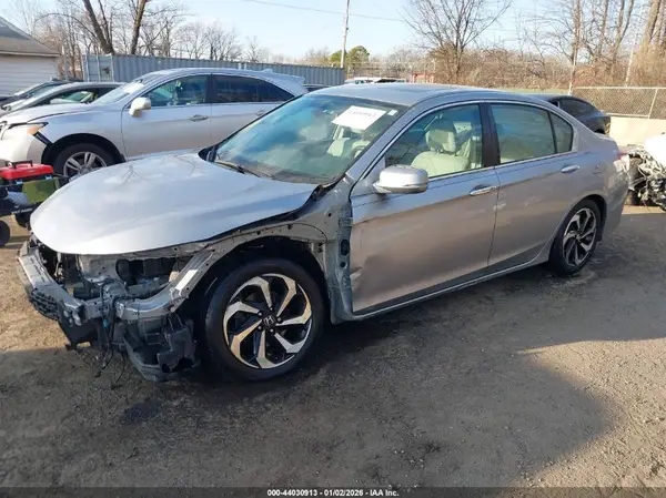 1HGCR2F70GA244658 2016 HONDA ACCORD - Image 2