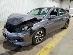 1HGCR2F70HA030576 2017 HONDA ACCORD