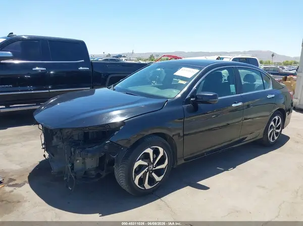 1HGCR2F70HA104918 2017 HONDA ACCORD - Image 2