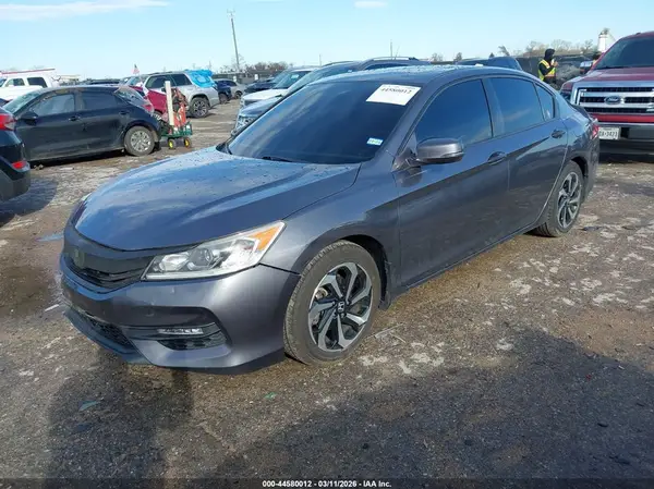 1HGCR2F70HA138809 2017 HONDA ACCORD - Image 2