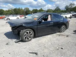 1HGCR2F70HA152144 2017 HONDA ACCORD